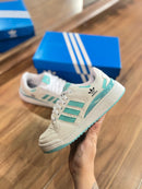 Tênis Adidas Fórum Low