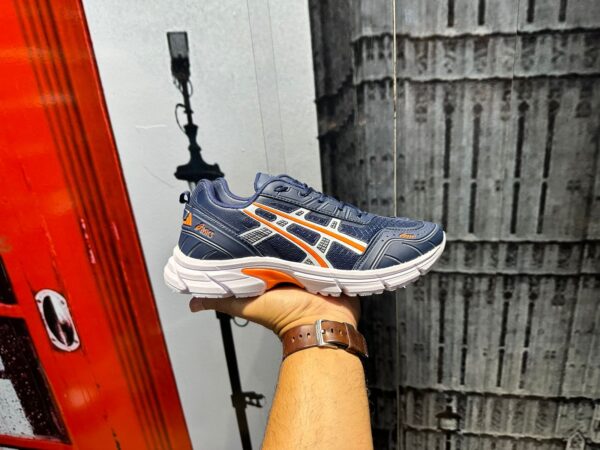 Tênis Asics 1090